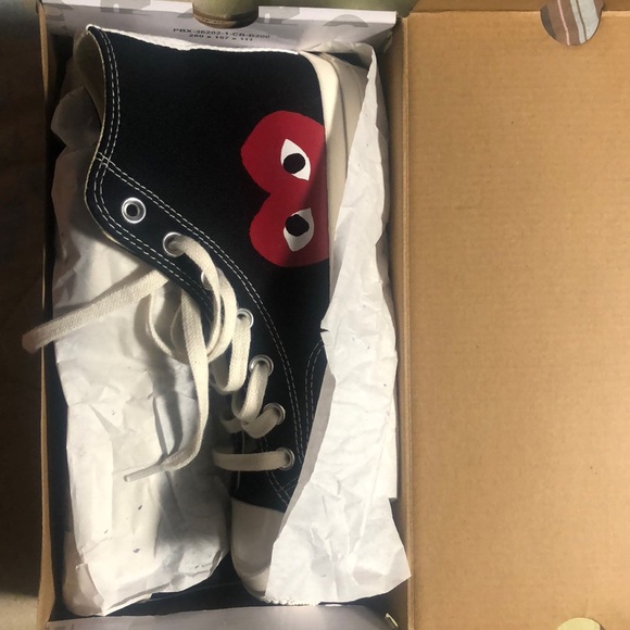 Worn only for ONE TIME bc it was too tight on me. The size is a 6 men’s 8 women - Picture 1 of 5